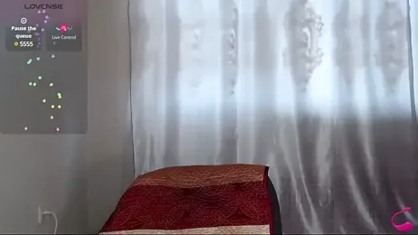 Batari webcam model stream image