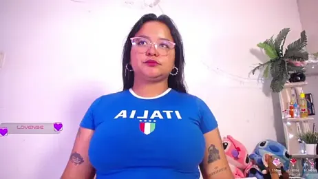 alaia_03 webcam stripchat model stream image