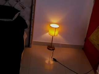 andrew-wolf webcam model stream image