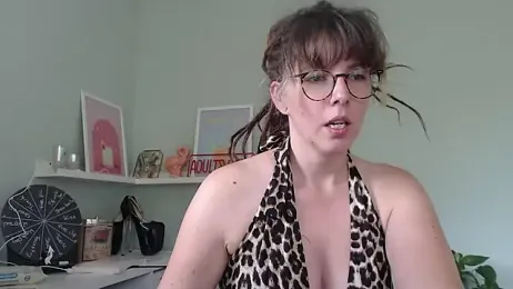 GypsyPage webcam model stream image