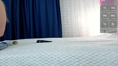 Brilliant-Kiss webcam model stream image