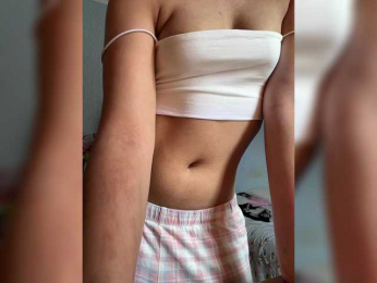 LittlePenguin webcam model stream image