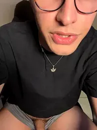 ricdicxs webcam model stream image