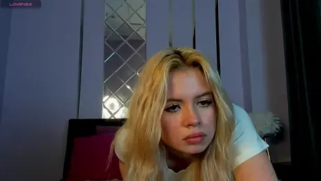 AlisaGoldie webcam stripchat model stream image