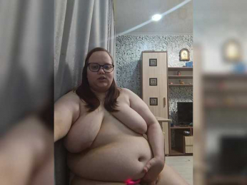 Nency-18 webcam bongacams model stream image