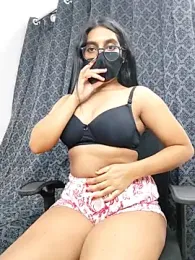 sanaya_baby webcam model stream image