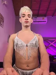 Cherry_zayden_ webcam stripchat model stream image