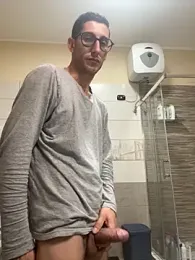 Gionnytav webcam model stream image