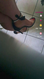 Michelle77_2024 webcam model stream image