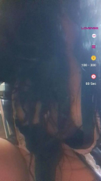 Michelle77_2024 webcam model stream image