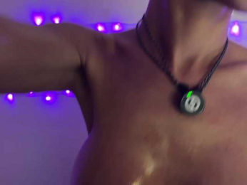 Fantasy_Moonlight webcam model stream image