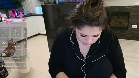 Layla- webcam model stream image