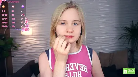 OdelinaFicken webcam stripchat model stream image