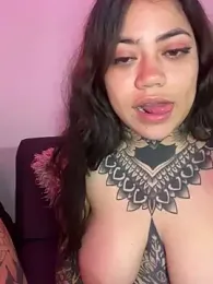 aliensexy webcam model stream image