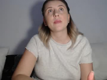 dalyana22 webcam chaturbate model stream image