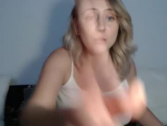 dalyana22 webcam model stream image