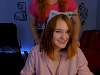 daisy_baby_ webcam model stream image