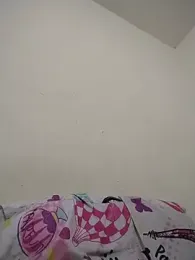 pretty_ariiel webcam preview