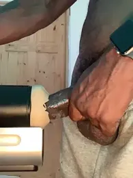 Taylor69xKiki webcam model stream image