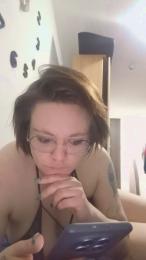 LauraRaven webcam model stream image