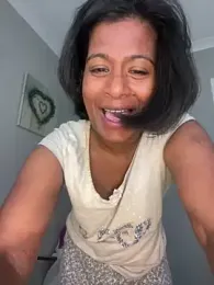Melarose82 webcam model stream image
