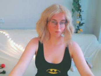 darkheto webcam model stream image