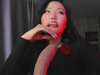 yvetteop webcam model stream image