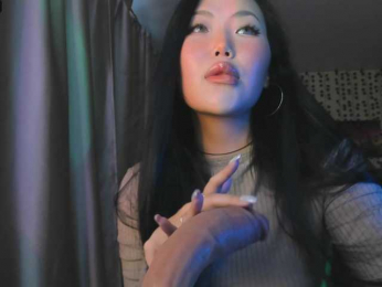 yvetteop webcam bongacams model stream image