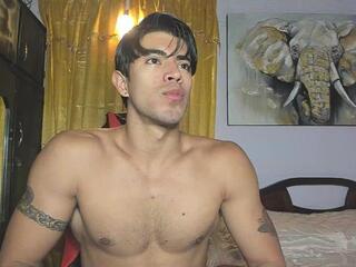 Alastor Grey webcam model stream image