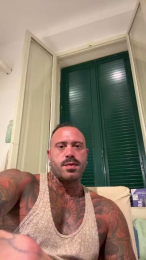 kikokingsex webcam model stream image
