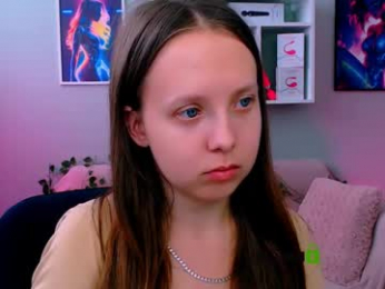 bloom_all webcam model stream image