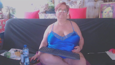 QueenPammy webcam model stream image