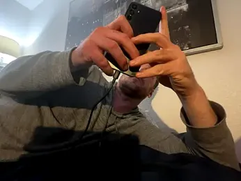 maxxxclouds webcam model stream image