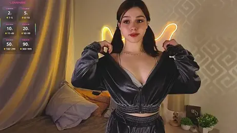 FancyHenley webcam model stream image