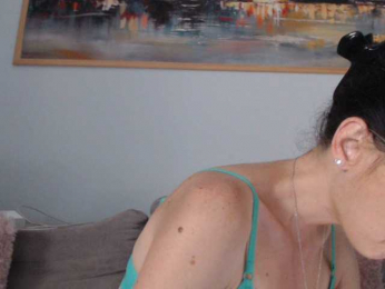 cleophee webcam model stream image