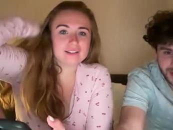 viaxoxo webcam model stream image