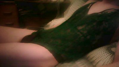 Yxer webcam model stream image