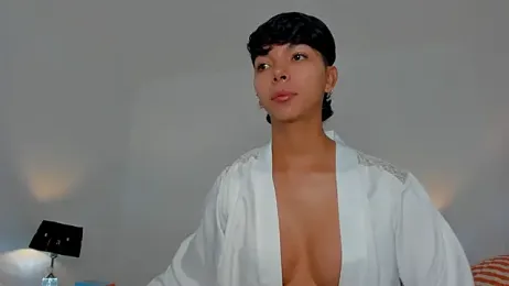 xhenisa_ webcam model stream image