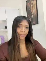 Robinzitah webcam model stream image