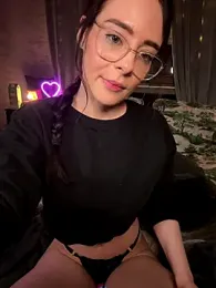 Viktoria_Marie webcam model stream image