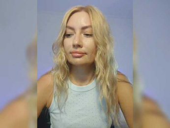 AlenaFeya webcam model stream image