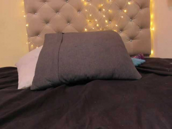 Antonellaxxx webcam model stream image