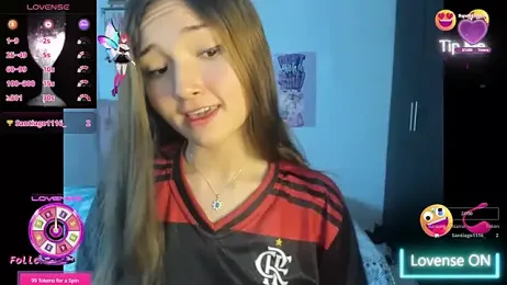 Alice_bloom_ webcam model stream image
