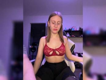 Durnaya_kis webcam bongacams model stream image