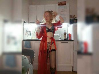 WomenS webcam bongacams model stream image