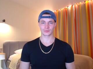 Benjamin Blue webcam model stream image