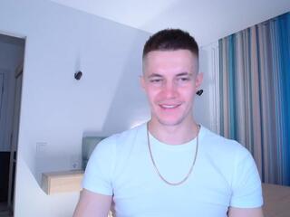 Benjamin Blue webcam model stream image