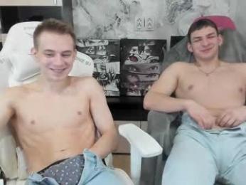 holiday_boys webcam model stream image