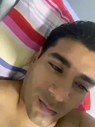KobuPNP webcam stripchat model stream image