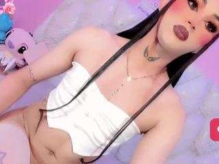 veroniica-mist webcam camsoda model stream image